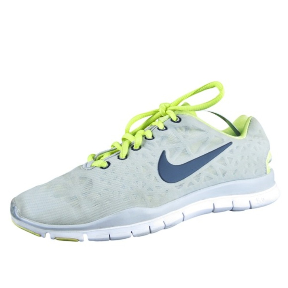 Nike Women Free TR Fit 3 Sneaker Taupe Synthetic Sz 7 Medium Gently‎ Used 2025